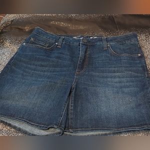 Women's size 16 Jean shorts